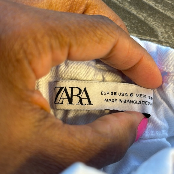 NWOT Zara Buttoned Paperbag Baggy White High Waist Short Size 6 - Picture 10 of 11